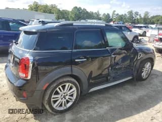 ✅ 2017 MINI Countryman Cooper S • VIN: WMZYT3C39H3D98677 • Lot: 71831944. Listed on Copart with 56,638 mi. Free auction sales archive from the USA and detailed vehicle history report at DreamBid. Image 3.