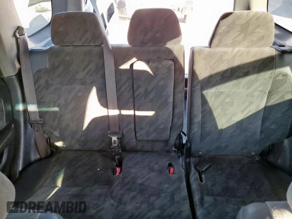 ✅ 2003 Honda CR-V EX • VIN: SHSRD78813U121276 • Лот: 91739345. Опубликован ранее на Copart с пробегом 176 378 миль. Бесплатный доступ к архиву аукционных продаж из США и подробный отчёт об истории автомобиля на DreamBid. Изображение 10.