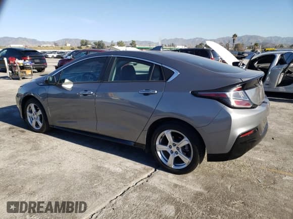 ✅ 2018 Chevrolet Volt LT • VIN: 1G1RC6S58JU155120 • Lot: 38378274. Wystawiony na Copart z przebiegiem 26 663 mil. Bezpłatny archiwum sprzedaży aukcyjnych z USA i szczegółowy raport historii pojazdu na DreamBid. Zdjęcie 2.