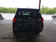 ✅ 2023 Honda Passport EX-L • VIN: 5FNYF8H5XPB021370 • Лот: 42336366. Опубликован ранее на IAAI с пробегом 36 175 миль. Бесплатный доступ к архиву аукционных продаж из США и подробный отчёт об истории автомобиля на DreamBid. Изображение 17.