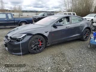 ✅ 2024 Tesla Model S Plaid • VIN: 5YJSA1E6XRF539409 • Lot: 47220245. Wystawiony na Copart z przebiegiem 6 594 mil. Bezpłatny archiwum sprzedaży aukcyjnych z USA i szczegółowy raport historii pojazdu na DreamBid. Zdjęcie 1.