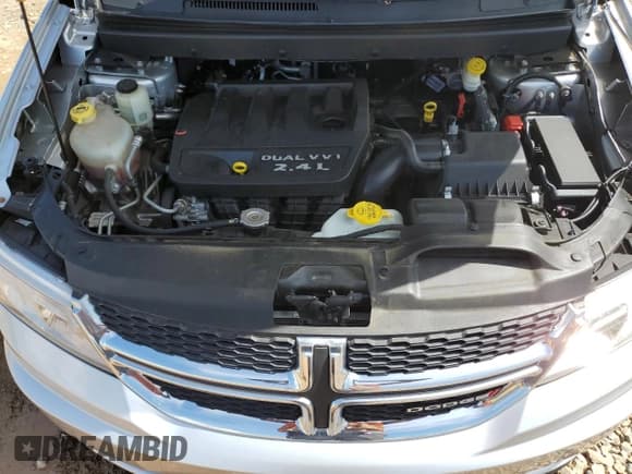 ✅ 2014 Dodge Journey SE • VIN: 3C4PDCAB5ET202511 • Lot: 64209445. Listed on Copart with 69,583 mi. Free auction sales archive from the USA and detailed vehicle history report at DreamBid. Image 12.