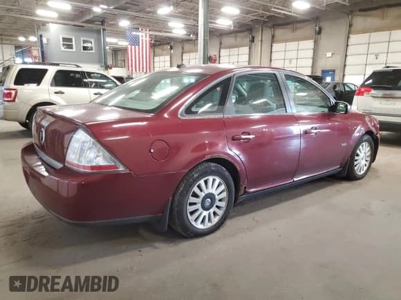 ✅ 2008 Mercury Sable • VIN: 1MEHM40W78G603712 • Lot: 77981764. Wystawiony na Copart z przebiegiem 177 742 mil. Bezpłatny archiwum sprzedaży aukcyjnych z USA i szczegółowy raport historii pojazdu na DreamBid. Zdjęcie 3.