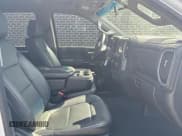 ✅ 2021 Chevrolet Silverado 2500HD LT • VIN: 1GC1YNEY6MF260186 • Lot: 85137715. Wystawiony na Copart z przebiegiem 91 649 mil. Bezpłatny archiwum sprzedaży aukcyjnych z USA i szczegółowy raport historii pojazdu na DreamBid. Zdjęcie 5.