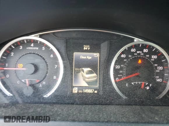 ✅ 2017 Toyota Camry XLE • VIN: 4T1BF1FK4HU454788 • Lot: 85516275. Listed on Copart with 149,887 mi. Free auction sales archive from the USA and detailed vehicle history report at DreamBid. Image 9.