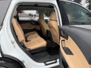 ✅ 2021 Audi Q7 Prestige • VIN: WA1VXAF74MD012298 • Lot: 87119355. Wystawiony na Copart z przebiegiem 119 391 mil. Bezpłatny archiwum sprzedaży aukcyjnych z USA i szczegółowy raport historii pojazdu na DreamBid. Zdjęcie 6.