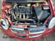 2005 Dodge Neon SXT z VIN 1B3ES56C45D236652, wystawiony jako Copart lot #64765865 z przebiegiem 74 373 mil mil oraz Czysty tytuł • Clean title. Historia ofert i sprzedaży dostępna na DreamBid. Obrazek 11.