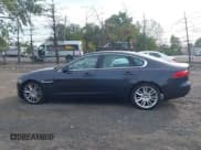 ✅ 2017 Jaguar XF 35t Prestige • VIN: SAJBK4BV9HCY34783 • Lot: 43323858. Wystawiony na IAAI z przebiegiem 65 961 mil. Bezpłatny archiwum sprzedaży aukcyjnych z USA i szczegółowy raport historii pojazdu na DreamBid. Zdjęcie 14.