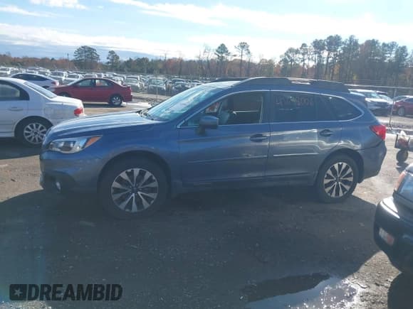 ✅ 2015 Subaru Outback Limited • VIN: 4S4BSBNC6F3235961 • Lot: 43648006. Listed on IAAI with 192,053 mi. Free auction sales archive from the USA and detailed vehicle history report at DreamBid. Image 14.