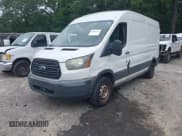 ✅ 2015 Ford Transit Cargo • VIN: 1FTNR2CM0FKA92570 • Lot: 43061239. Wystawiony na IAAI z przebiegiem 221 884 mil. Bezpłatny archiwum sprzedaży aukcyjnych z USA i szczegółowy raport historii pojazdu na DreamBid. Zdjęcie 2.