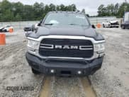 ✅ 2019 Ram 2500 Big Horn • VIN: 3C6UR5JJ9KG626552 • Лот: 67666105. Опубликован ранее на Copart с пробегом 225 704 миль. Бесплатный доступ к архиву аукционных продаж из США и подробный отчёт об истории автомобиля на DreamBid. Изображение 5.