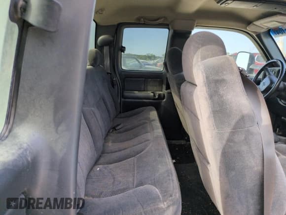 ✅ 2001 Chevrolet Silverado 1500 LT • VIN: 1GCEK19T71E160156 • Лот: 68718104. Опубликован ранее на Copart с пробегом 288 995 миль. Бесплатный доступ к архиву аукционных продаж из США и подробный отчёт об истории автомобиля на DreamBid. Изображение 10.