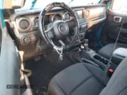 ✅ 2020 Jeep Wrangler Willys • VIN: 1C4GJXAN0LW196571 • Lot: 73794314. Wystawiony na Copart z przebiegiem Nie podano. Bezpłatny archiwum sprzedaży aukcyjnych z USA i szczegółowy raport historii pojazdu na DreamBid. Zdjęcie 8.