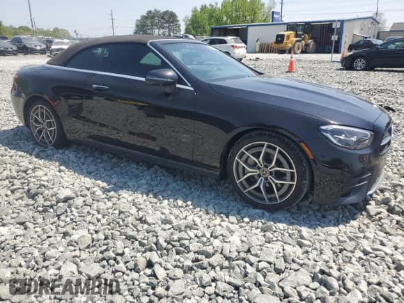 ✅ 2023 Mercedes-Benz E 450 • VIN: W1K1K5JB2PF207935 • Lot: 53509565. Listed on Copart with 9,095 mi. Free auction sales archive from the USA and detailed vehicle history report at DreamBid. Image 4.