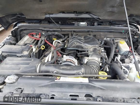 ✅ 2012 Jeep Wrangler Sahara • VIN: 1C4AJWBG3CL168538 • Lot: 41505049. Wystawiony na IAAI z przebiegiem 91 002 mil. Bezpłatny archiwum sprzedaży aukcyjnych z USA i szczegółowy raport historii pojazdu na DreamBid. Zdjęcie 10.