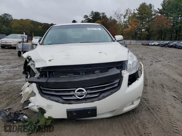 ✅ 2010 Nissan Altima Hybrid • VIN: 1N4CL2AP5AC164555 • Lot: 86531165. Listed on Copart with 188,832 mi. Free auction sales archive from the USA and detailed vehicle history report at DreamBid. Image 5.