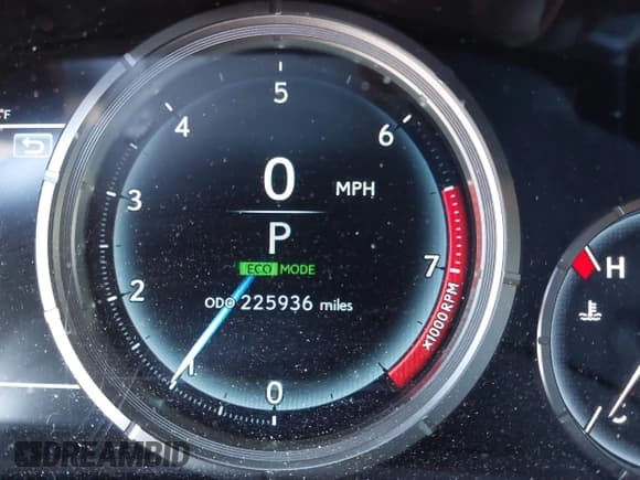 ✅ 2016 Lexus RX 350 • VIN: 2T2BZMCA6GC047426 • Лот: 42953297. Опубликован ранее на IAAI с пробегом 225 936 миль. Бесплатный доступ к архиву аукционных продаж из США и подробный отчёт об истории автомобиля на DreamBid. Изображение 16.