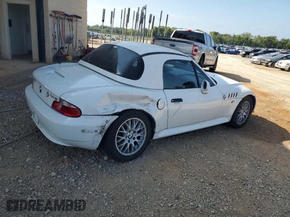 ✅ 2000 BMW Z3 2.8 • VIN: 4USCH3342YLF41838 • Lot: 69422455. Wystawiony na Copart z przebiegiem 73 904 mil. Bezpłatny archiwum sprzedaży aukcyjnych z USA i szczegółowy raport historii pojazdu na DreamBid. Zdjęcie 3.