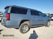 ✅ 2016 Chevrolet Suburban LT • VIN: 1GNSCHKC5GR141844 • Lot: 80741444. Wystawiony na Copart z przebiegiem 274 657 mil. Bezpłatny archiwum sprzedaży aukcyjnych z USA i szczegółowy raport historii pojazdu na DreamBid. Zdjęcie 3.