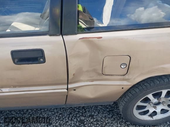 ✅ 1986 Honda Civic • VIN: JHMAH5325GS018658 • Лот: 41946339. Опубликован ранее на IAAI с пробегом 69 518 миль. Бесплатный доступ к архиву аукционных продаж из США и подробный отчёт об истории автомобиля на DreamBid. Изображение 6.