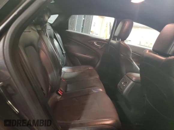 ✅ 2015 Chrysler 200 S • VIN: 1C3CCCBB6FN693967 • Lot: 91484315. Listed on Copart with 93,168 mi. Free auction sales archive from the USA and detailed vehicle history report at DreamBid. Image 10.