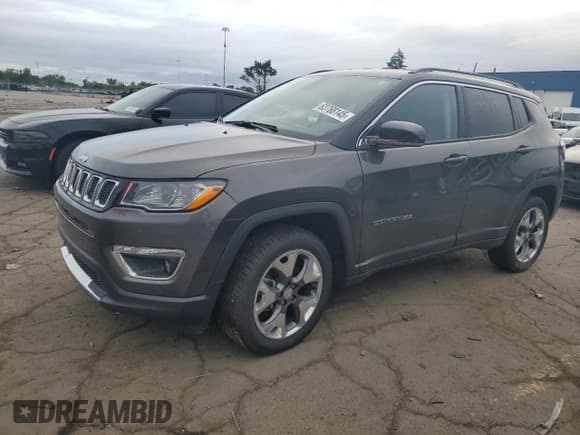 ✅ 2020 Jeep Compass High Altitude • VIN: 3C4NJDCB0LT228627 • Lot: 63768145. Wystawiony na Copart z przebiegiem 26 424 mil. Bezpłatny archiwum sprzedaży aukcyjnych z USA i szczegółowy raport historii pojazdu na DreamBid. Zdjęcie 1.
