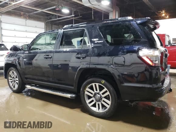 ✅ 2023 Toyota 4Runner TRD Sport • VIN: JTESU5JR7P6102843 • Лот: 66309624. Опубликован ранее на Copart с пробегом 21 733 миль. Бесплатный доступ к архиву аукционных продаж из США и подробный отчёт об истории автомобиля на DreamBid. Изображение 2.