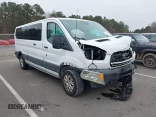 ✅ 2015 Ford Transit XLT • VIN: 1FBZX2ZM3FKA62384 • Lot: 43741647. Wystawiony na IAAI z przebiegiem 98 267 mil. Bezpłatny archiwum sprzedaży aukcyjnych z USA i szczegółowy raport historii pojazdu na DreamBid. Zdjęcie 1.