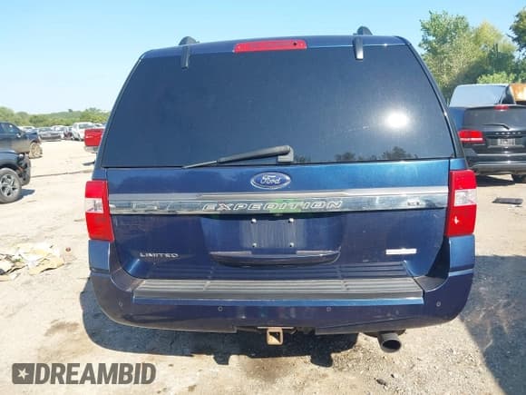 ✅ 2016 Ford Expedition Max Limited • VIN: 1FMJK1KT6GEF50243 • Lot: 43198954. Wystawiony na IAAI z przebiegiem 178 609 mil. Bezpłatny archiwum sprzedaży aukcyjnych z USA i szczegółowy raport historii pojazdu na DreamBid. Zdjęcie 17.