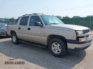 ✅ 2005 Chevrolet Avalanche LS • VIN: 3GNEC12Z85G182314 • Lot: 42907628. Listed on IAAI with 78,000 mi. Free auction sales archive from the USA and detailed vehicle history report at DreamBid. Image 1.