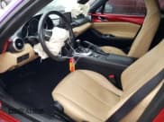 ✅ 2017 Mazda MX-5 Miata Grand Touring • VIN: JM1NDAM71H0105195 • Лот: 71198462. Опубликован ранее на Copart с пробегом 24 556 миль. Бесплатный доступ к архиву аукционных продаж из США и подробный отчёт об истории автомобиля на DreamBid. Изображение 7.