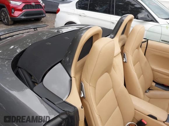 ✅ 2014 Porsche Boxster S • VIN: WP0CB2A84EK140412 • Lot: 43096822. Listed on IAAI with 56,951 mi. Free auction sales archive from the USA and detailed vehicle history report at DreamBid. Image 8.