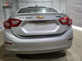 2018 Chevrolet Cruze Premier z VIN 1G1BF5SMXJ7169500, wystawiony jako Copart lot #60833445 z przebiegiem 139 469 mil mil oraz Szkoda całkowita • Salvage title. Historia ofert i sprzedaży dostępna na DreamBid. Obrazek 6.