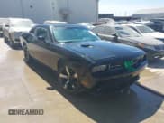 ✅ 2009 Dodge Challenger SE • VIN: 2B3LJ44VX9H535533 • Lot: 41678653. Wystawiony na IAAI z przebiegiem 176 908 mil. Bezpłatny archiwum sprzedaży aukcyjnych z USA i szczegółowy raport historii pojazdu na DreamBid. Zdjęcie 1.