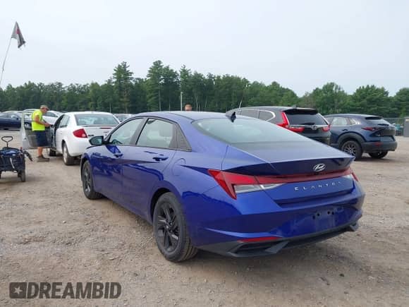 ✅ 2023 Hyundai Elantra SEL • VIN: KMHLM4AG9PU377025 • Лот: 42896162. Размещён на IAAI с пробегом 38 767 миль миль. Получите бесплатный доступ к архиву аукционных продаж из США и посмотрите подробный отчёт об истории автомобиля на DreamBid. Изображение 3.