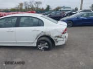 ✅ 2010 Honda Civic LX • VIN: 2HGFA1F54AH584725 • Lot: 43604109. Listed on IAAI with 197,012 mi. Free auction sales archive from the USA and detailed vehicle history report at DreamBid. Image 6.