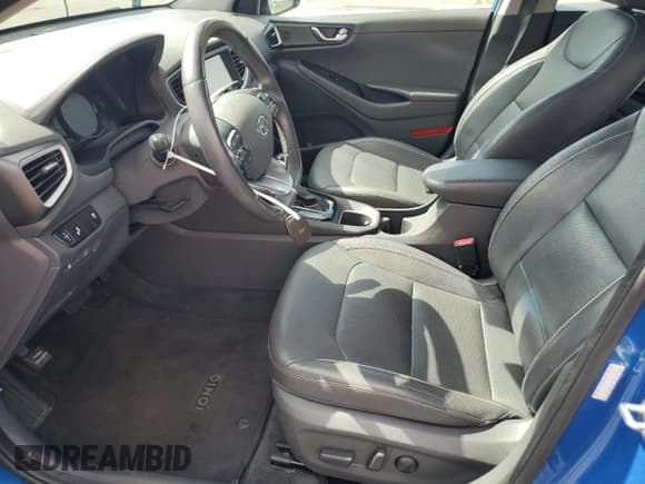 ✅ 2017 Hyundai Ioniq Limited • VIN: KMHC85LCXHU027621 • Lot: 54475795. Wystawiony na Copart z przebiegiem 125 470 mil. Bezpłatny archiwum sprzedaży aukcyjnych z USA i szczegółowy raport historii pojazdu na DreamBid. Zdjęcie 7.