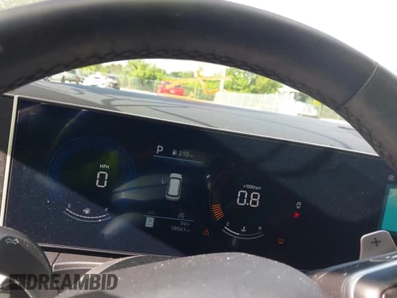 ✅ 2024 Hyundai Santa Fe SE • VIN: 5NMP14GL2RH038880 • Lot: 43404734. Wystawiony na IAAI z przebiegiem 18 561 mil. Bezpłatny archiwum sprzedaży aukcyjnych z USA i szczegółowy raport historii pojazdu na DreamBid. Zdjęcie 7.