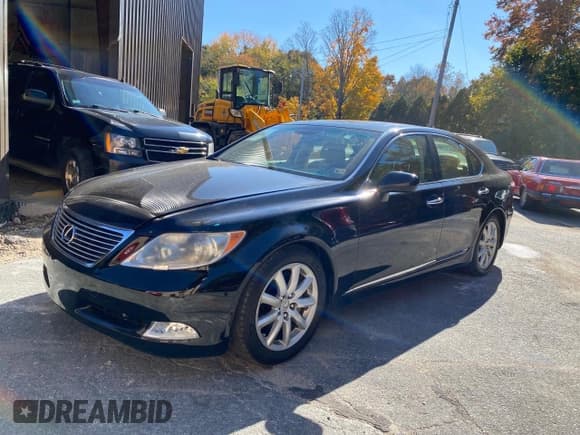 ✅ 2007 Lexus LS 460 • VIN: JTHBL46F875038347 • Лот: 51581305. Опубликован ранее на Copart с пробегом 259 466 миль. Бесплатный доступ к архиву аукционных продаж из США и подробный отчёт об истории автомобиля на DreamBid. Изображение 2.