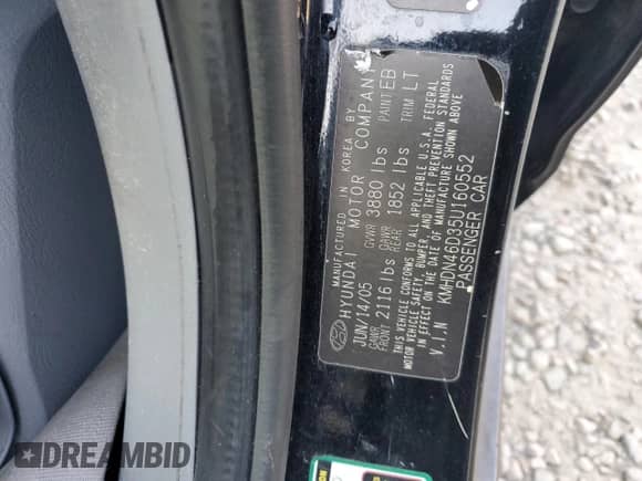 2005 Hyundai Elantra GLS с VIN KMHDN46D35U160552, выставлен на аукционе Copart как лот 83263134 с пробегом Не указан миль и На запчасти • Non repairable. История ставок и продаж доступна на DreamBid. Изображение 12.