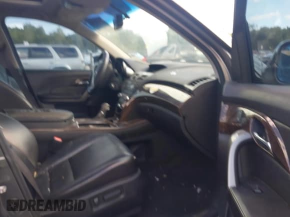 ✅ 2011 Acura MDX • VIN: 2HNYD2H21BH523836 • Лот: 43102480. Опубликован ранее на IAAI с пробегом 262 329 миль. Бесплатный доступ к архиву аукционных продаж из США и подробный отчёт об истории автомобиля на DreamBid. Изображение 5.