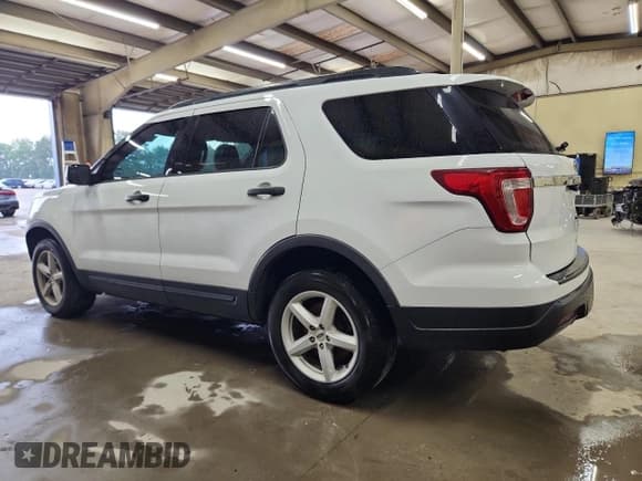 ✅ 2018 Ford Explorer • VIN: 1FM5K8B81JGC77830 • Lot: 64615145. Listed on Copart with 77,851 mi. Free auction sales archive from the USA and detailed vehicle history report at DreamBid. Image 2.