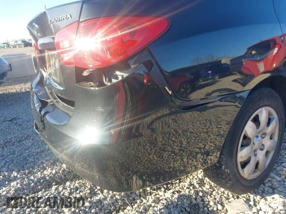 ✅ 2009 Hyundai Elantra GLS • VIN: KMHDU46D19U632496 • Lot: 43796791. Wystawiony na IAAI z przebiegiem 164 760 mil. Bezpłatny archiwum sprzedaży aukcyjnych z USA i szczegółowy raport historii pojazdu na DreamBid. Zdjęcie 14.