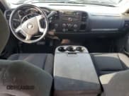 ✅ 2010 Chevrolet Silverado 2500HD LT • VIN: 1GC4KXB6XAF113507 • Lot: 67850475. Wystawiony na Copart z przebiegiem 130 889 mil. Bezpłatny archiwum sprzedaży aukcyjnych z USA i szczegółowy raport historii pojazdu na DreamBid. Zdjęcie 8.