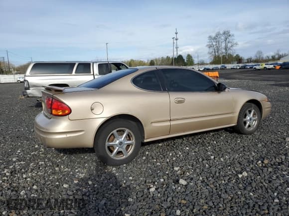 ✅ 2004 Oldsmobile Alero GLS • VIN: 1G3NF12E44C239283 • Lot: 51658015. Listed on Copart with 177,579 mi. Free auction sales archive from the USA and detailed vehicle history report at DreamBid. Image 3.