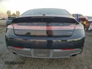 ✅ 2016 Lincoln MKZ Hybrid • VIN: 3LN6L2LU3GR611223 • Лот: 96618815. Опубликован ранее на Copart с пробегом 125 989 миль. Бесплатный доступ к архиву аукционных продаж из США и подробный отчёт об истории автомобиля на DreamBid. Изображение 6.