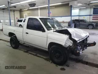 ✅ 1986 Nissan Hardbody E • VIN: JN6ND11S8GW026883 • Lot: 84040874. Wystawiony na Copart z przebiegiem 193 104 mil. Bezpłatny archiwum sprzedaży aukcyjnych z USA i szczegółowy raport historii pojazdu na DreamBid. Zdjęcie 4.