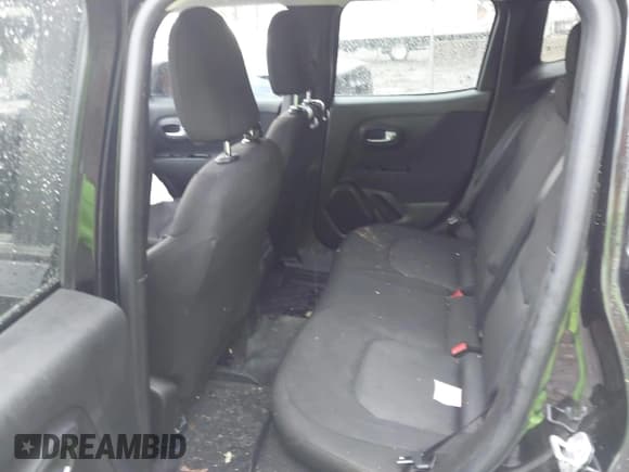 ✅ 2020 Jeep Renegade Sport • VIN: ZACNJBABXLPL53159 • Lot: 43475037. Wystawiony na IAAI z przebiegiem 54 571 mil. Bezpłatny archiwum sprzedaży aukcyjnych z USA i szczegółowy raport historii pojazdu na DreamBid. Zdjęcie 8.