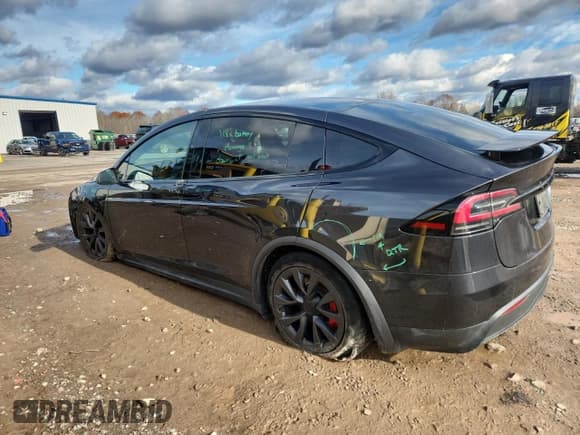 ✅ 2024 Tesla Model X Plaid • VIN: 7SAXCBE65RF439713 • Lot: 93110265. Wystawiony na Copart z przebiegiem 16 061 mil. Bezpłatny archiwum sprzedaży aukcyjnych z USA i szczegółowy raport historii pojazdu na DreamBid. Zdjęcie 2.