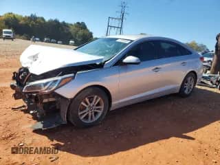 ✅ 2015 Hyundai Sonata SE • VIN: 5NPE24AF3FH031765 • Лот: 87000435. Опубликован ранее на Copart с пробегом 147 154 миль. Бесплатный доступ к архиву аукционных продаж из США и подробный отчёт об истории автомобиля на DreamBid. Изображение 1.